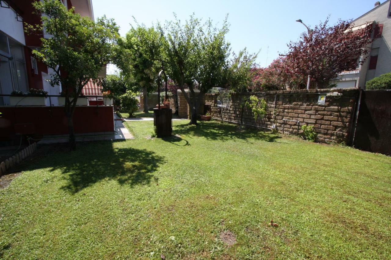 Villa Della Tartaruga Casal Palocco Zewnętrze zdjęcie